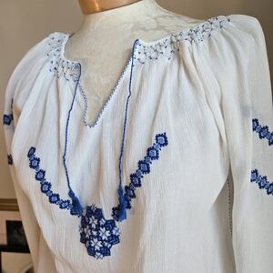 True Vintage Hand Made Embroidered White and Blue Women's Top